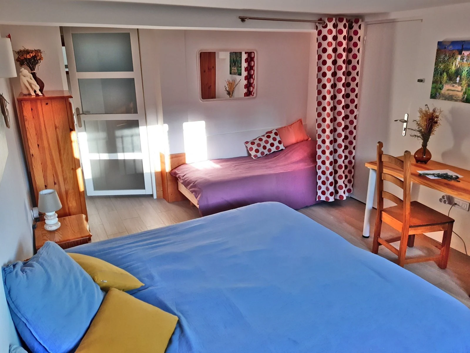 Details of the guest bedroom