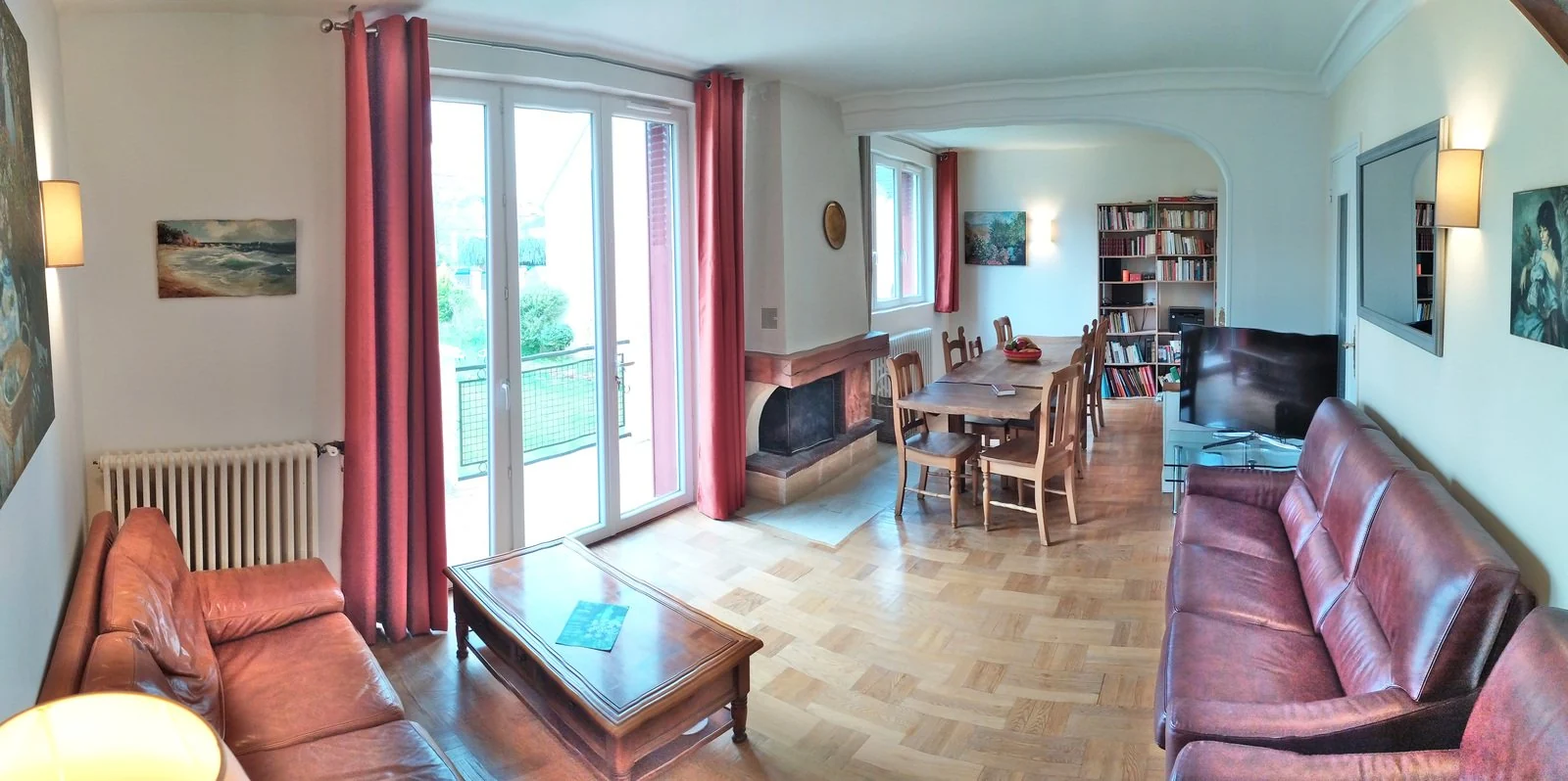 Living and dining room in Georgiana’s family home